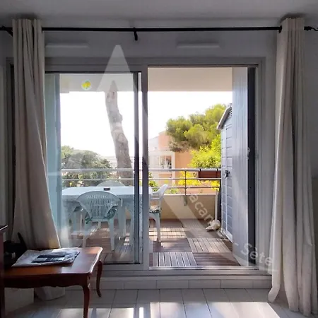 Quartier Des Plages Spacieux 1 Avec Parking דירה